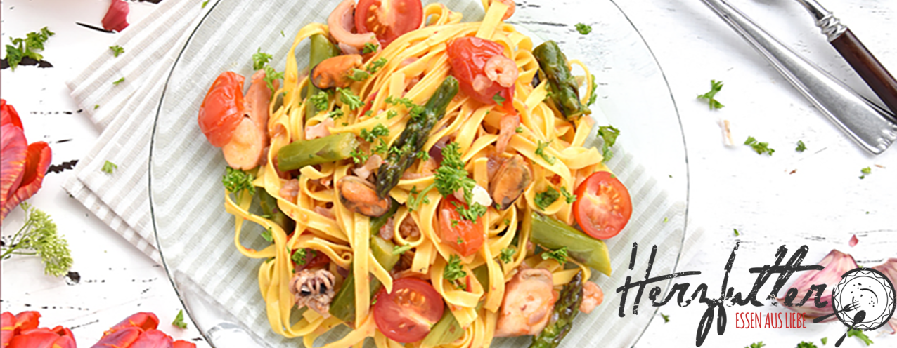 Spaghetti aux Frutti di Mare, asperges et tomates cerise