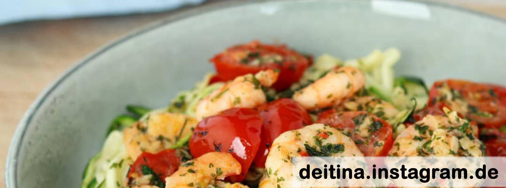 Crevettes à l&rsquo;ail et spaghettis de courgette