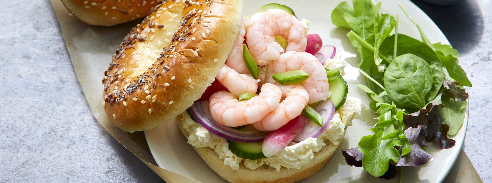 Bagels de crevettes au fromage frais