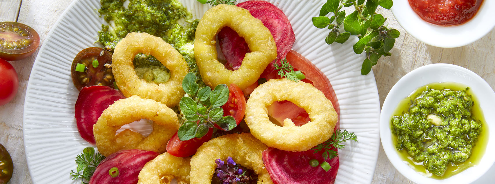 Assiette de Calamar Romana et pesto maison